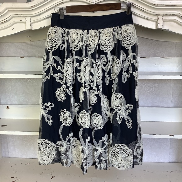 Romantic Floral Skirt - Picture 1 of 7